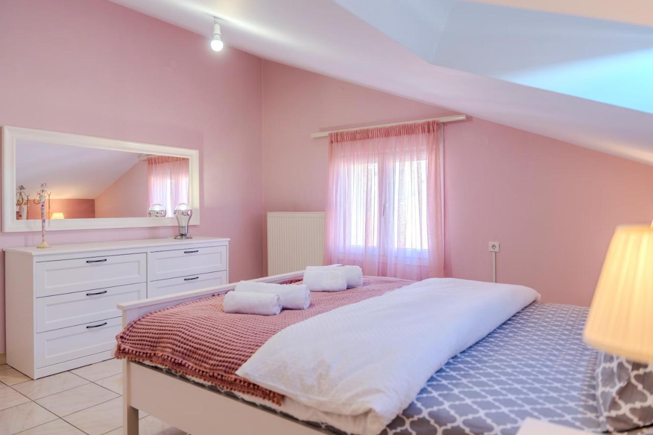 Georgina'S Meteora Loft Apartment Καλαμπάκα Εξωτερικό φωτογραφία