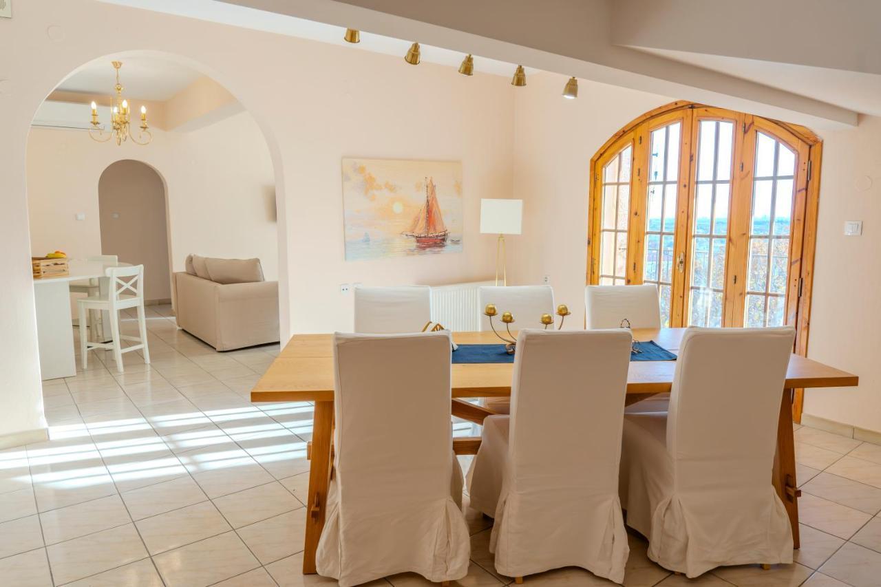 Georgina'S Meteora Loft Apartment Καλαμπάκα Εξωτερικό φωτογραφία