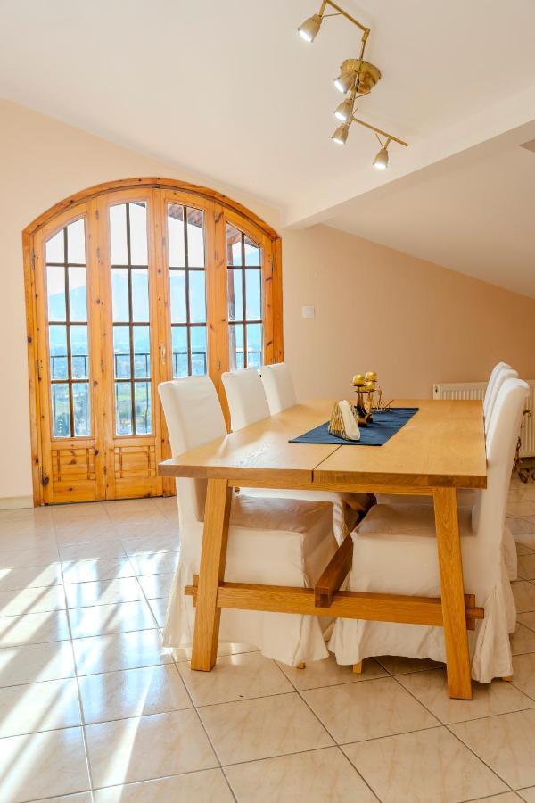 Georgina'S Meteora Loft Apartment Καλαμπάκα Εξωτερικό φωτογραφία